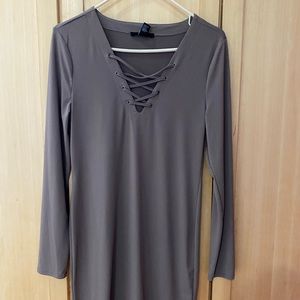 Long sleeve bodycon dress